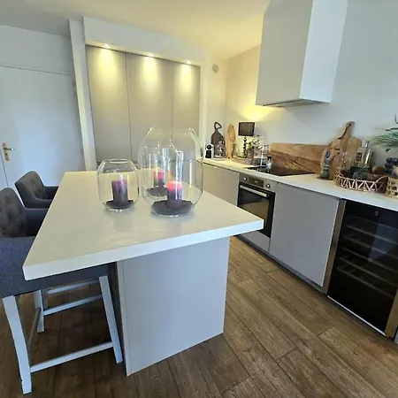 Apartment T2 Rdj La Louviere Raphael Front De